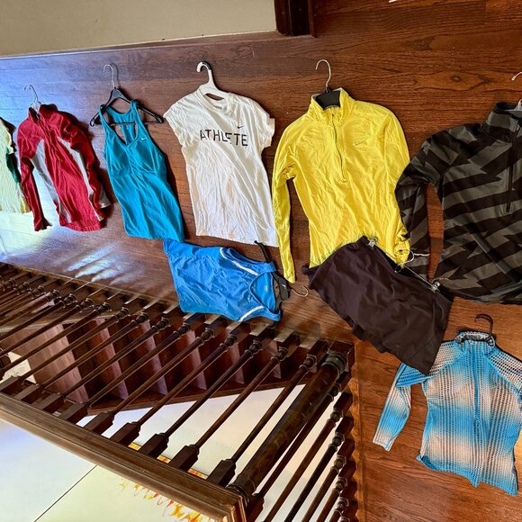 Lot of 12 Women's Nike Mostly Size Medium Tops + Shorts + Large Skort - Picture 1 of 11